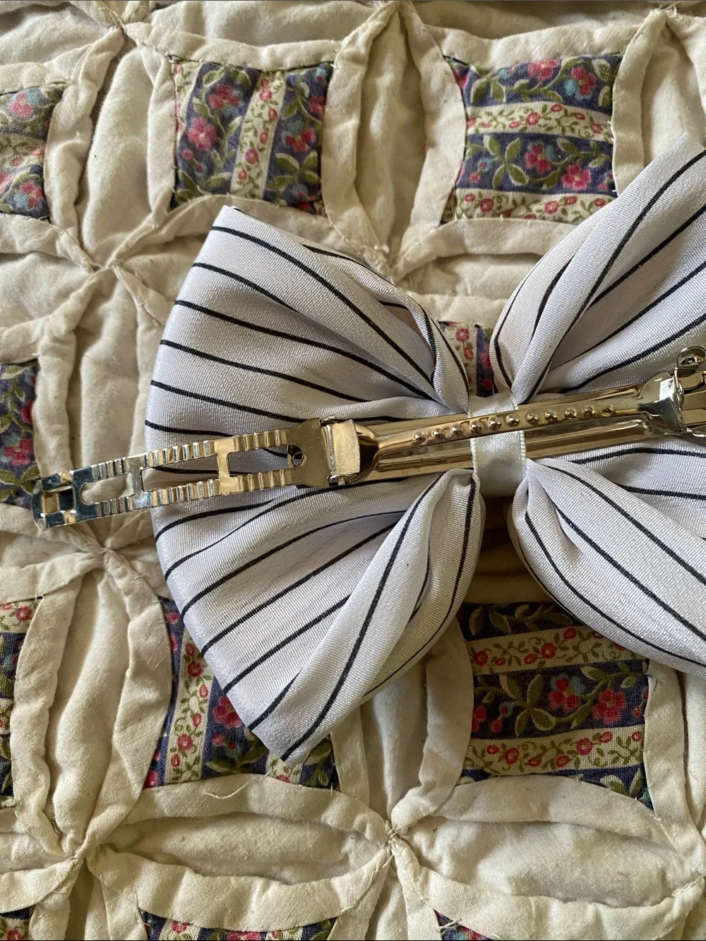 Vintage 80s - Puffed Hair Bow Hair Clip with Black Pinstripes